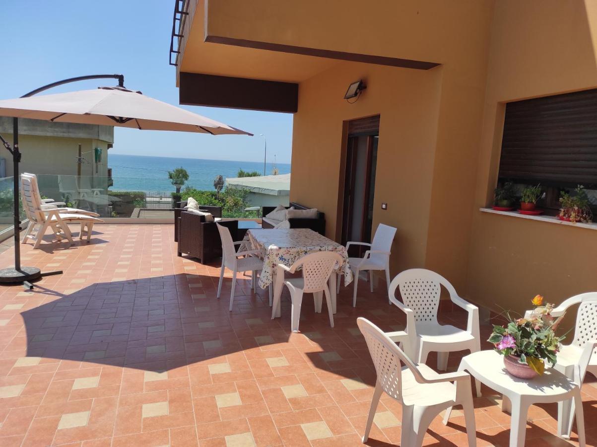 Stella Di Mare Villa Terracina Eksteriør bilde